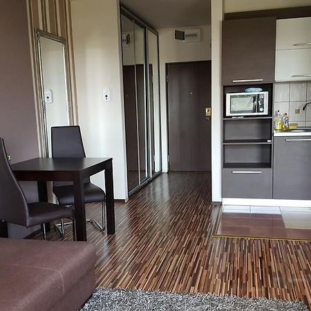 Sunlight Studio Apartment ออราแด ภายนอก รูปภาพ