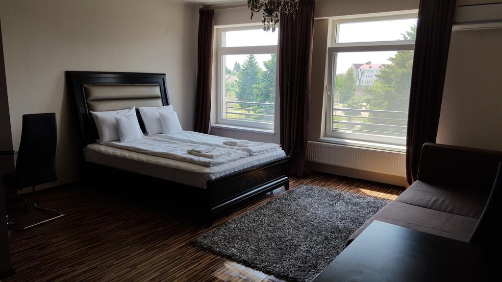 Sunlight Studio Apartment ออราแด ภายนอก รูปภาพ